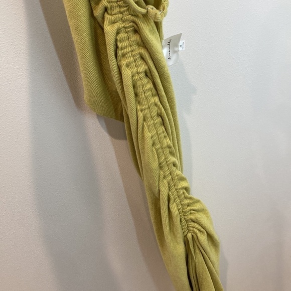 Line & Dot Adelyn One Shoulder Midi Dress - Picture 7 of 7